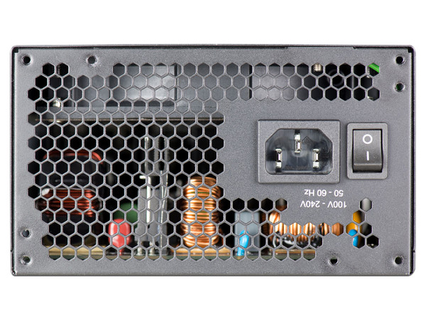 Fuente de Poder EVGA 850 GQ de 850W, ATX, 80 Plus Gold.