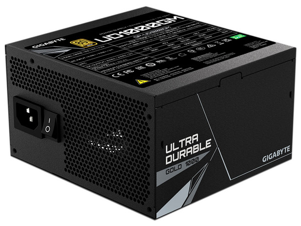 Fuente de Poder Modular GIGABYTE UD1000GM de 1000W, ATX, 80 PLUS Gold.