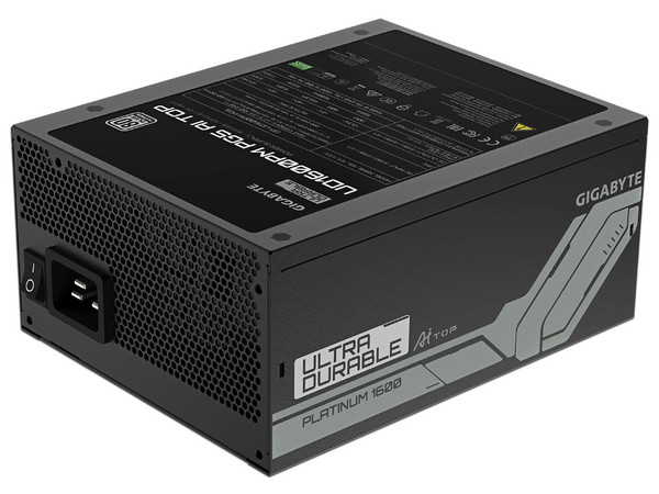 Fuente de Poder Gigabyte UD1600PM PG5 AI TOP de 1600W, 80 PLUS Platinum, Color Negro.