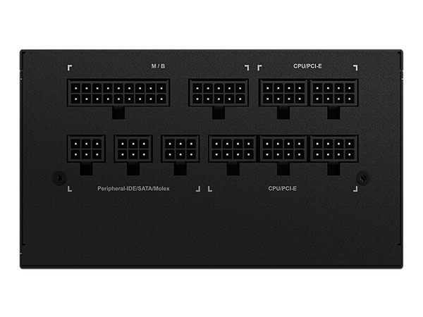 Fuente de Poder Modular GIGABYTE UD850GM de 850W, ATX, 80 PLUS Gold.
