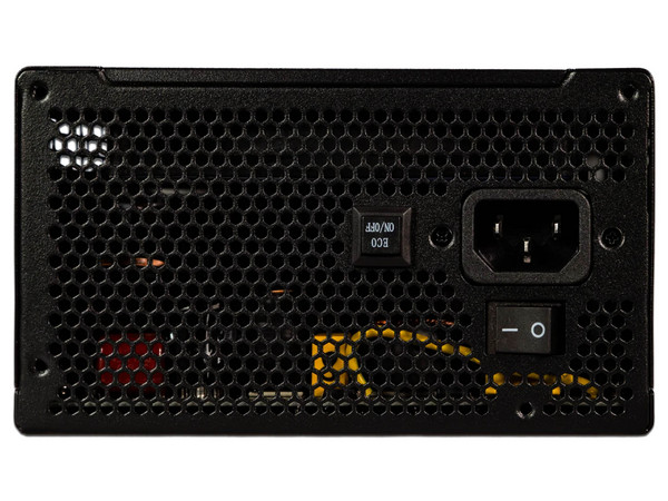Fuente de Poder Gaming Naceb Fusión Nova 850 Gold de 850W, ATX 3.1, SATA, Molex, PCIE, 80 Plus Gold. Color Negro.