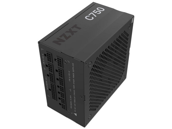 Fuente de Poder Modular NZXT PA-7G2BB-BP C750 de 750W, Granular, 80 PLUS Gold.