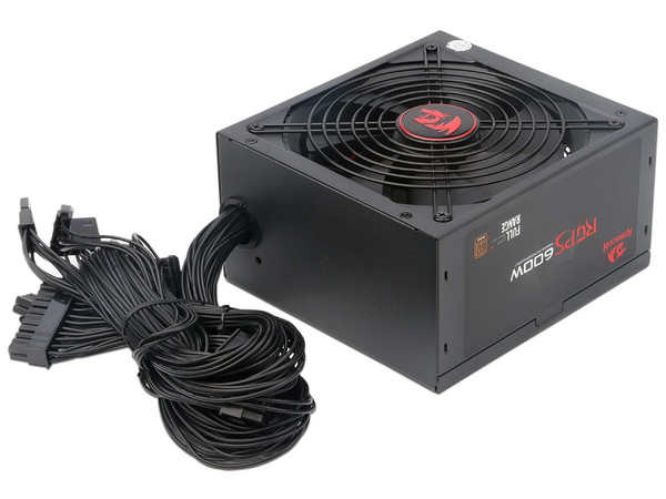 Fuente de Poder Redragon GC-PS002 de 600W, ATX, 80 PLUS Bronze.