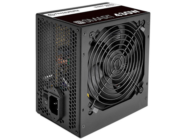 Fuente de poder Thermaltake Smart 430W 80 PLUS.