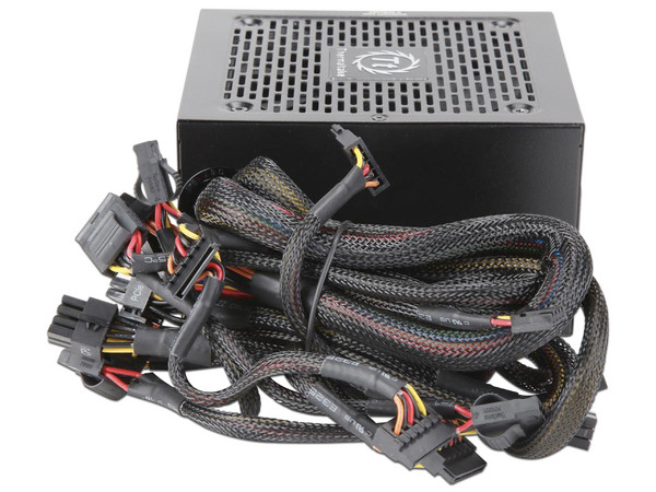 Fuente de Poder THERMALTAKE TP GX1 de 500W ATX, 80 Plus Gold.