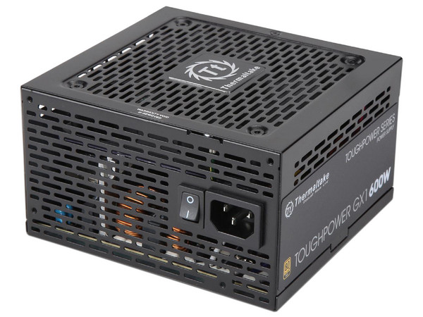Fuente de Poder THERMALTAKE TP GX1 de 600W ATX, 80 PLUS Gold.