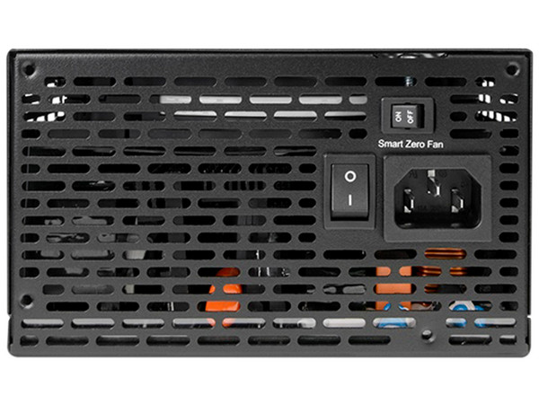 Fuente de Poder Thermaltake Toughpower GF1 de 1200W, ATX, 80 PLUS Gold.
