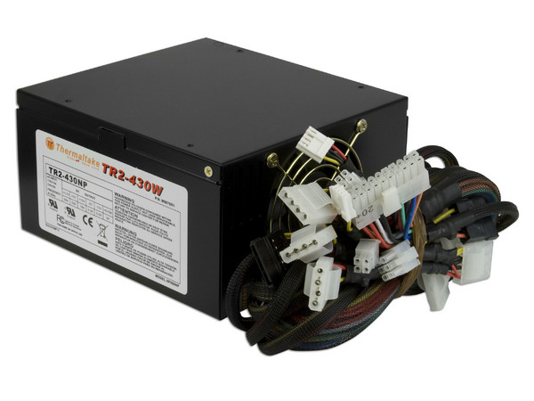Fuente de Poder Thermaltake de 430W