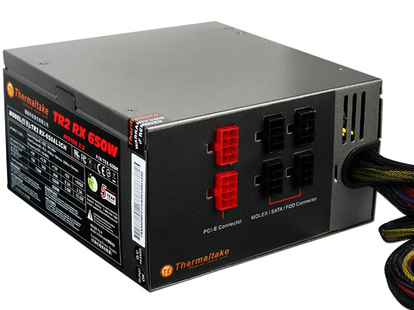 Fuente de Poder Thermaltake Modular TR2RX de 650W