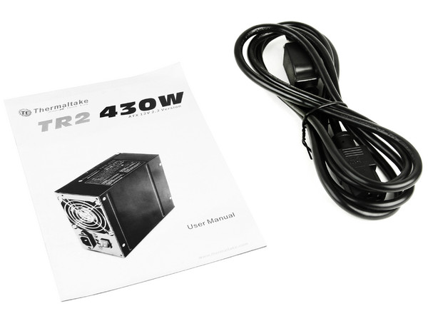 Fuente de Poder Thermaltake TR2 de 430W