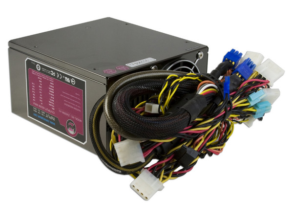  Fuente de Poder ZUMAX X3 Series de 650W