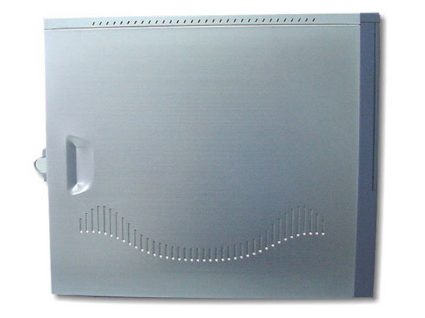 Gabinete AIMC de aluminio, con fuente de poder de 320Watts, con 3 ventiladores.