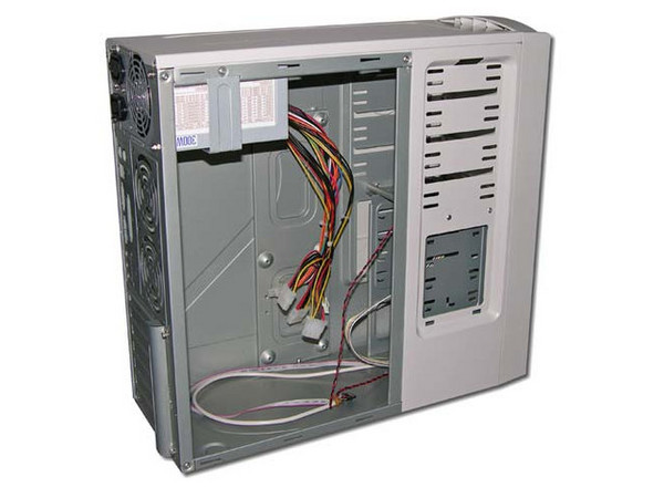 Gabinete Alaska con fuente de 300W, ATX