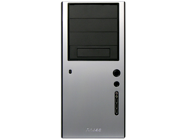 Gabinete  Antec Solo Elegante Diseño y  Alta Calidad, Paneles Amortiguadores de Ruido y Sistema de Suspensión para Discos Duros. ATX