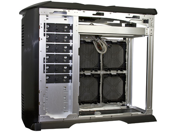 Gabinete CoolerMaster CMSTACKER 832 (sin fuente de poder)