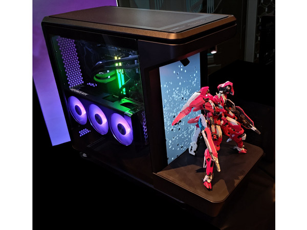 Gabinete Cooler Master Master Frame 360 Stage LCD, Mid Tower, ATX, Pantalla LCD de 15.6