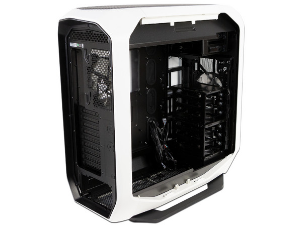 Gabinete Corsair Full-tower Graphite 780T, XL-ATX, (sin fuente de poder).Color Blanco