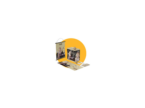 Gabinete HYTE Y40 Amelia Watson, Mid-Tower, ATX, (Sin Fuente de Poder). Color Amarillo. Incluye, Poster Conmemorativo, Mouse Pad, Stickers, Libreta de Amelia Watson