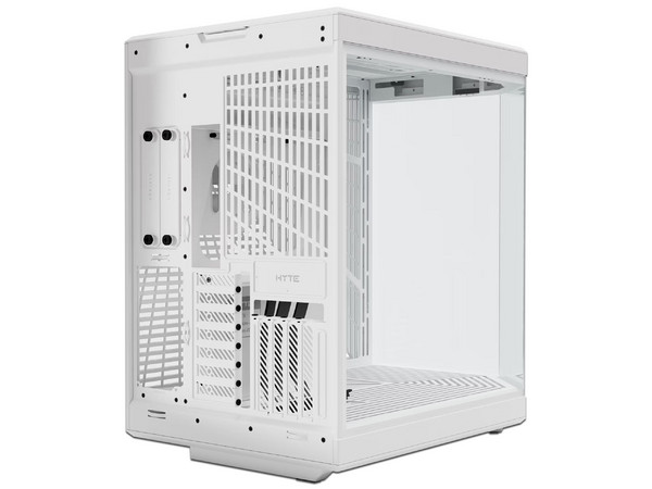 Gabinete HYTE Y70, Mid Tower, ATX, No Incluye Fuente de Poder. Color Blanco.