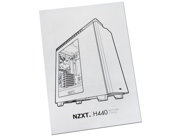 Gabinete Mid Tower NZXT H440 (no incluye fuente de poder).