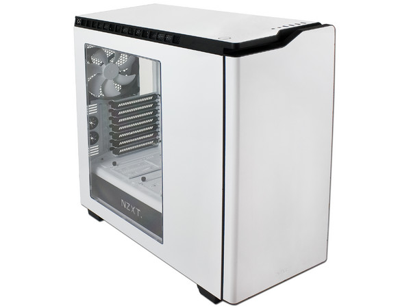 Gabinete Mid Tower NZXT H440 (no incluye fuente de poder).