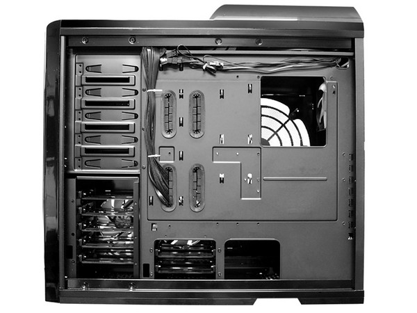 Gabinete NZXT Phantom con Leds Azules y ventilación. (no incluye fuente de poder) Color Negro