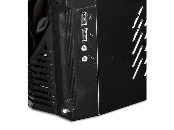 Gabinete NZXT TRINITY, panel lateral transparente con luz y ventilación. Fuente 400W, 20/24 pines, ATX, Color Negro