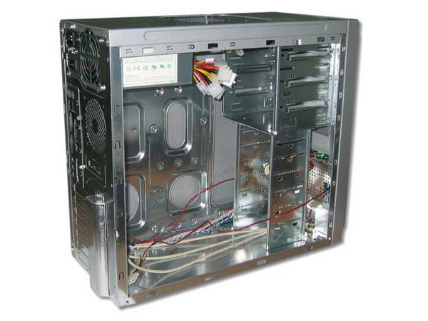 Gabinete 712 ATX Plateado con control frontal, fuente de 400W y Acrilico con Ventilador.