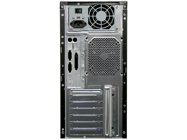 Gabinete 923-BK Color Negro con fuente de 420W, ATX    