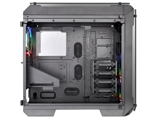 Gabinete Mid Tower Thermaltake Tempered Glass RGB, E-ATX, (no incluye fuente de poder).
