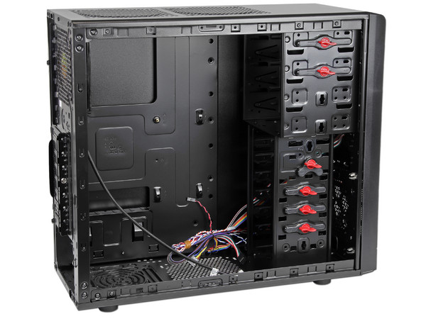 Gabinete Thermaltake V4 Black Editión, ATX, Color Negro