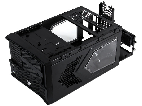 Gabinete Thermaltake Armor A30 con ventilador superior de 230mm Led Azul. (no incluye fuente de poder) Color Negro