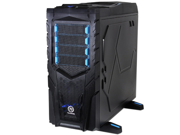 Gabinete Full Tower Thermaltake Chaser MK-I con Dock Station para D.D SATA y Ventiladores Colorshift superior y frontal de 200mm  (no incluye fuente de poder) Color Negro
