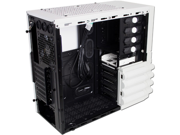 Gabinete Thermaltake Level 10 GTS Snow Edition con Ventilador frontal 200mm de Led Azul, no incluye fuente de poder.