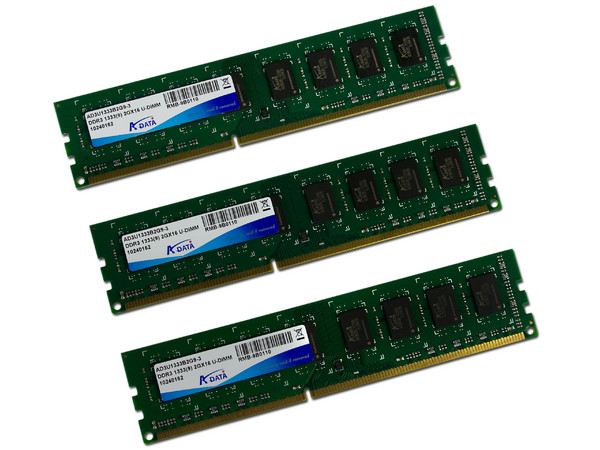 Memoria ADATA de 6GB (3x2GB) DDR3 1333MHz (PC3-10600)
Modelo: DDR3 1333G Tri-Channel 6G
Recomendada para Intel Core i7