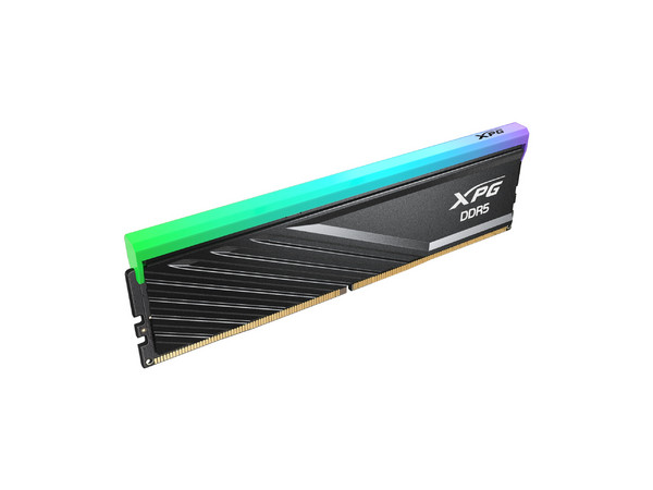 Memoria DIMM XPG LANCER BLADE RGB, DDR5 PC5-44800 (5600MHz), 8GB.
