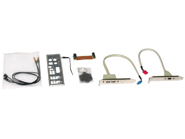 Tarjeta Madre ASUS CROSSHAIR,ChipSet nForce 590,
Soporta: Athlon 64 X2 / Athlon 64 FX / Athlon 64,
Memoria: DDR2 800/667/533, 4 Bancos, 8GB Max,
Integrado: Audio 8CH, Red NVIDIA DualNet,
Diseño: ATX, Ptos: 2xPCIEx16, 1xPCIE, 3xPCI