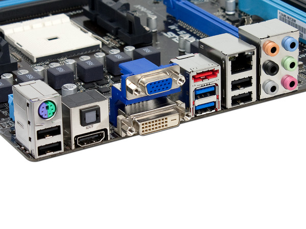 T. Madre ASUS F2A85-M/CSM, Chipset AMD A85X FCH,
Soporta: AMD A10/A8/A6/A4/ Athlon X4 de Socket FM2,
Memoria: DDR3 2400(O.C.)/1866/1600 MHz, 64 GB Max,
Integrado: Audio HD, Red Gigabit,
SATA 3.0, USB 3.0,
Micro ATX, Ptos: 2xPCIEX16, 1xPCIEX1.