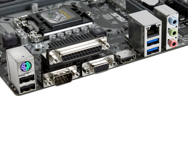 T. Madre ASUS H110M-D, ChipSet Intel H110,
Soporta: Intel Core i7/Core i5/Core i3/Pentium/Celeron de Socket 1151,
Memoria: DDR4 2133 MHz, 32GB Max,
SATA 3.0, USB 3.0,
Integrado: Audio HD, Red Gigabit,
Micro-ATX, 
Ptos: 1xPCIE3.0 x16.