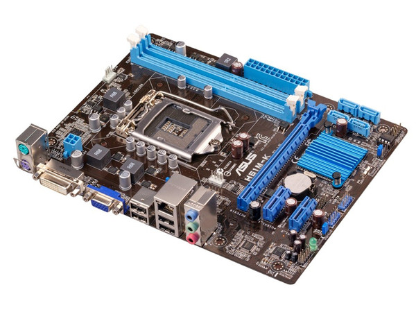 T. Madre Asus H61M-K, ChipSet Intel H61(B3) (OEM),
Soporta: Core i7/i5/i3 de Socket 1155,
Memoria: DDR3 2200(O.C.)/1600/1333/1066 MHz, 16GB Max,
Integrado: Audio HD, Red,
Micro-ATX, Ptos: 1xPCIEx16, 1xPCIEx1.