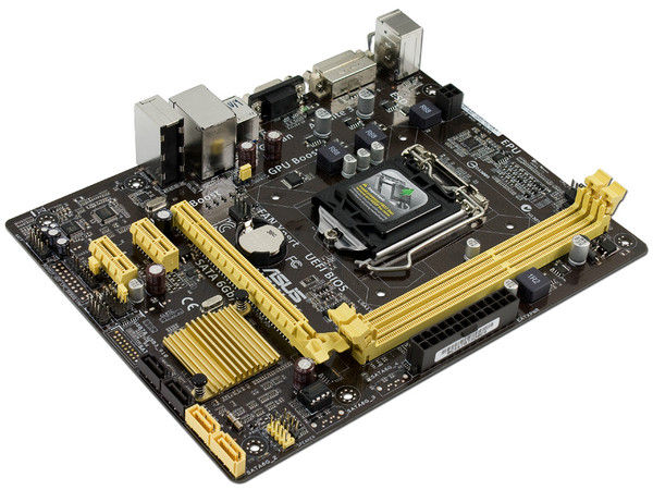 T. Madre ASUS H81M-K, Chipset Intel H81 Exp.,
Soporta: Core i7/i5/i3 de Socket 1150,
Memoria: DDR3 1600/1333/1066 MHz, 16 GB Max,
Integrado: Audio HD, Red,
USB 3.0 y SATA 3.0,
Micro-ATX, Ptos: 1xPCIEx16, 2xPCIEX1