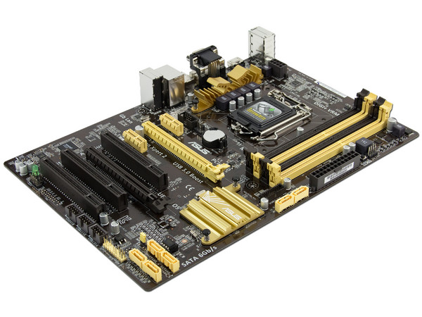 T. Madre ASUS H87-PLUS, Chipset Intel H87 Exp.,
Soporta: Core i7/i5/i3 de Socket 1150,
Memoria: DDR3 1600/1333/1066 MHz, 32GB Max,
Integrado: Audio HD, Red,
USB 3.0 y SATA 3.0,
ATX, Ptos: 1xPCIE 3.0 X16, 2xPCIEX1
