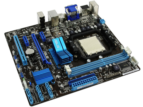 T. Madre ASUS M4A88T-M LE, Chipset AMD880G,
Soporta: Phenom II X3, X4 Socket AM3,
Memoria: DDR3 1866(O.C.)/1333, 8GB Max,
Integrado: Audio HD, Red, Video  Radeon HD 4250,
Diseño: mATX, Ptos:1xPCEX16, 2xPCIEX1, 1xPCI