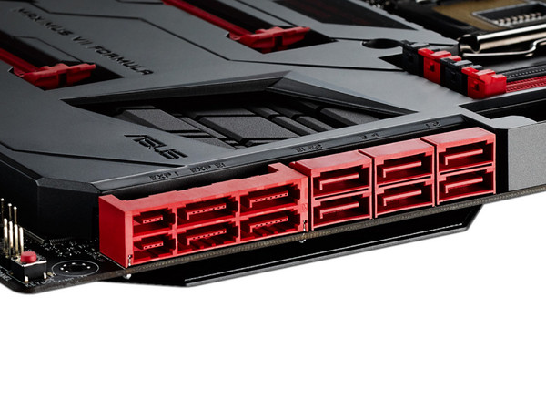 T. Madre Asus MAXIMUS VII FORMULA, ChipSet Z97,
Soporta: Core i7/i5/i3 de Socket 1150,
Memoria: DDR3 3300(O.C.)/1600/1333, 32GB Max,
Integrado: Audio HD, Red,
USB 3.0 y SATA 3.0,
ATX, Ptos: 3xPCIEx16, 3xPCIEx1