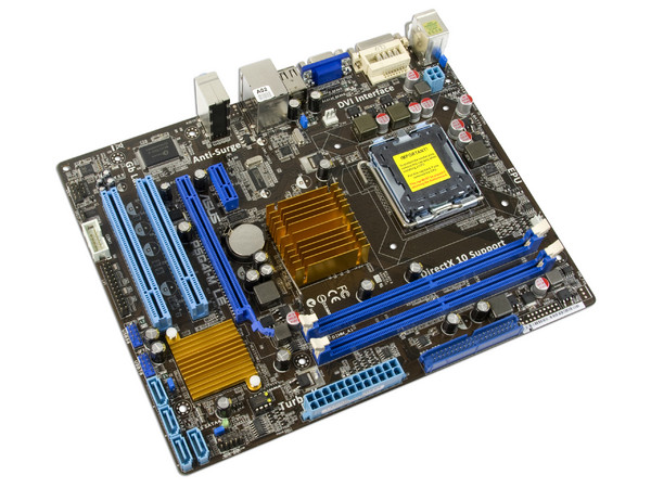Tarjeta Madre ASUS P5G41-M LE/CSM, ChipSet Intel G41,
Soporta: Core 2 Quad, Core 2 Duo, 1333/1066MHz,
Memoria: DDR2 1066/800/667MHz, 2 Bancos, 8GBMax,
Integrado: Audio HD, Red, Video Intel, Diseño: mATX,
Puertos: 1xPCIEx16, 1xPCIEx1, 2xPCI