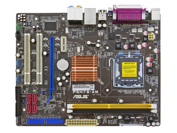 Tarjeta Madre ASUS P5N73-AM, ChipSet GeForce 7050,
Soporta: Core 2 Quad, Core 2 Duo, 1066/1333/800MHz,
Memoria: DDR2 533/667/800MHz, 2 Bancos, 4GBMax,
Integrado: Audio HD, Red, Video GF 7050 Diseño: mATX,
Puertos: 1xPCI-Ex16, 1xPCI-Ex1, 2xPCI