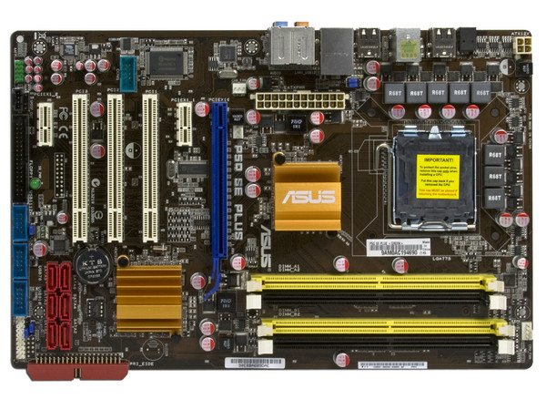 Tarjeta Madre ASUS P5Q SE PLUS, ChipSet P45/ICH10,
Soporta: Core 2 Quad, Core 2 Duo, 1600/1333MHz,
Memoria: DDR2 1200(OC)/1066MHz, 4 Bancos, 16GBMax,
Integrado: Audio HD, Red Realtek Gigabit,
ATX, Puertos: 1xPCIEx16, 2xPCIEx1, 3xPCI
