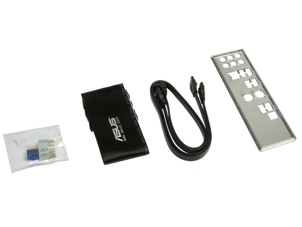 Tarjeta Madre ASUS P5Q SE PLUS, ChipSet P45/ICH10,
Soporta: Core 2 Quad, Core 2 Duo, 1600/1333MHz,
Memoria: DDR2 1200(OC)/1066MHz, 4 Bancos, 16GBMax,
Integrado: Audio HD, Red Realtek Gigabit,
ATX, Puertos: 1xPCIEx16, 2xPCIEx1, 3xPCI