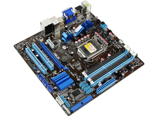 T. Madre Asus P7H55-M Pro, ChipSet Intel H55 Exp.,
Soporta: Core i7, Core i5 y Core i3 de Socket 1156,
Integrado: Audio 7.1, Red Gigabit,
Memoria: DDR3 2133(OC)/1333/1066MHz, 16GB Max,
ATX, Ptos: 1xPCEx16, 1xPCIEx1, 2xPCI