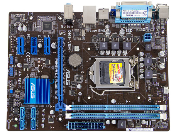 T. Madre ASUS P8H61-M LX PLUS R2.0, Chipset Intel H61 Exp.,
Soporta: Core i7/i5/i3 de Socket 1155,
Memoria: DDR3 2200(O.C.)/1600/1333/1066MHz, 16 GB Max,
Integrado: Audio HD, Red Gigabit,
Diseño Micro-ATX, Ptos: 1xPCIEX16, 3xPCIEX1